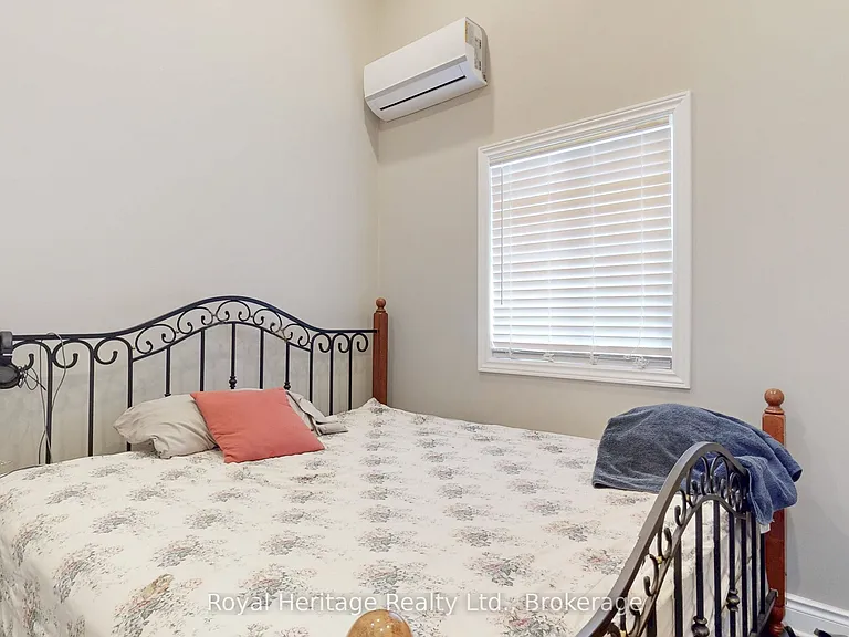 100 Cromwell Ave #1 — Photo 5