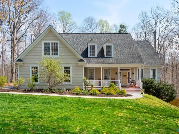 5035 Meadowlark Ct, Barboursville, VA 22923