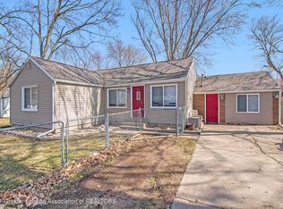 5017 Ingham St, Lansing, MI 48911