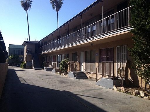 1st image of 1018 N Mariposa Ave APT 23
