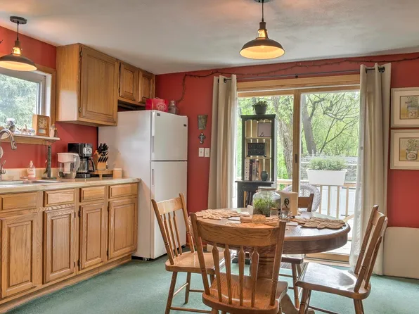 22 Blaine Street, Keene, NH 03431