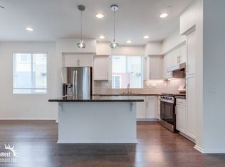 219 Antoni Gln UNIT 1208, Escondido, CA 92025