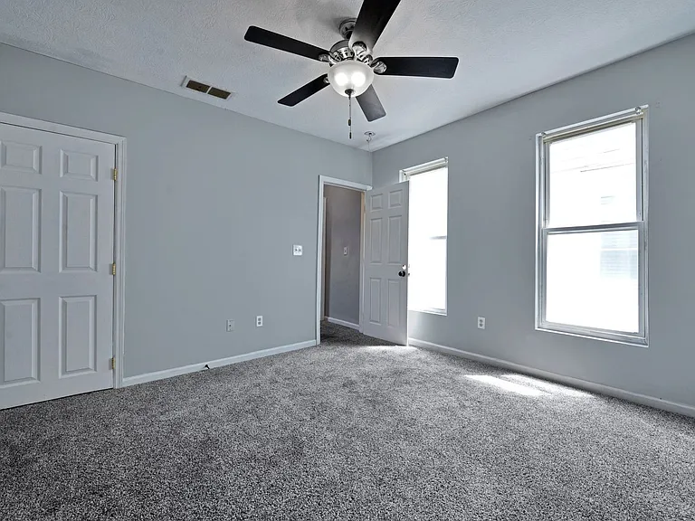 195-197 E Innis Ave #2-195 — Photo 15
