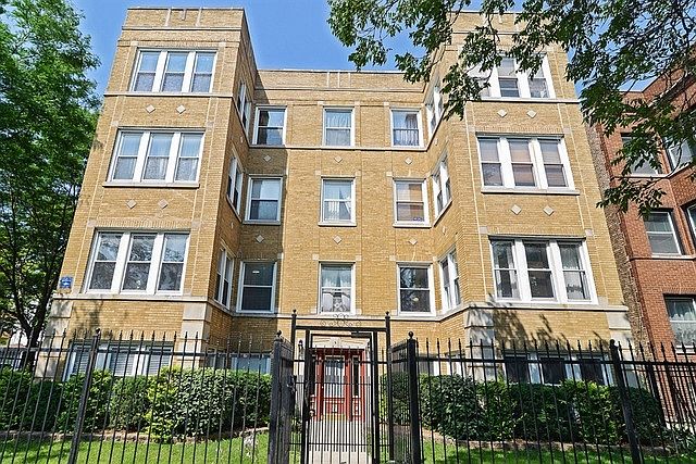 1st image of 3510 W Leland Ave APT 1
