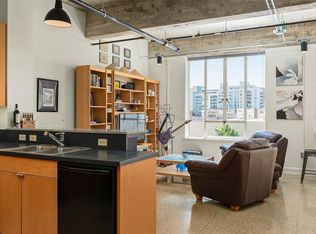 710 Colorado St APT 3E, Austin, TX 78701