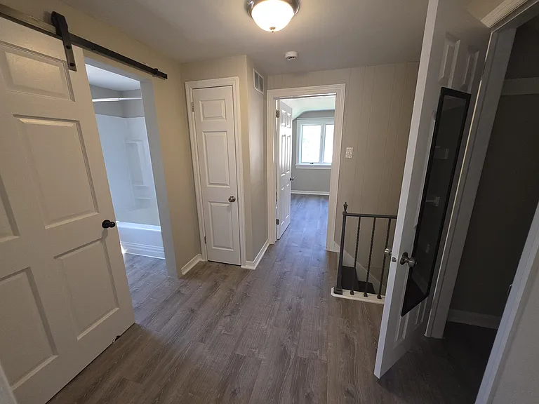 316 Hutchinson Ave — Photo 18