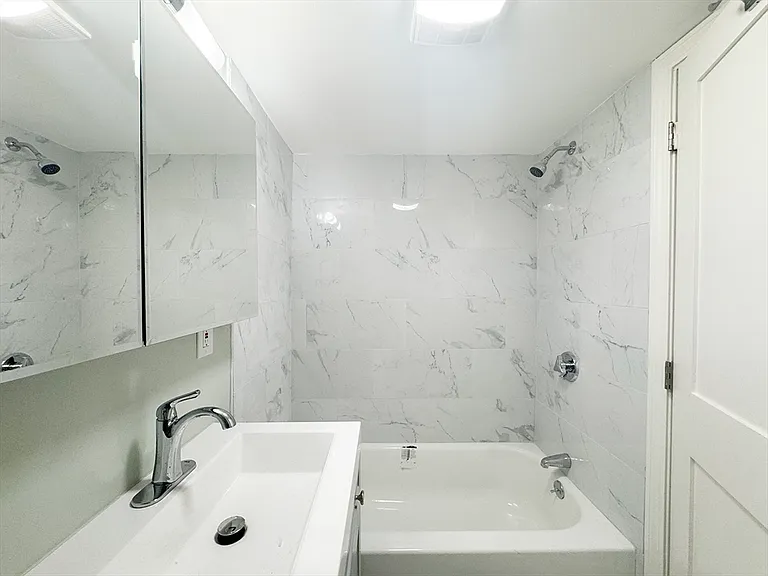 7 Sumner Pl #2 — Photo 11