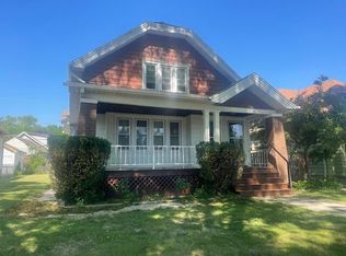1319 N 55th St #1321, Milwaukee, WI 53208