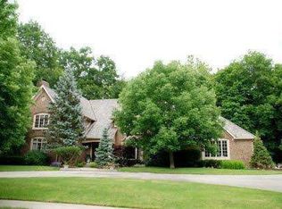 8915 Waterside Cir, Indianapolis, IN 46278