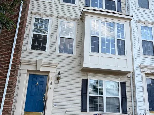 44221 Suscon Sq, Ashburn, VA 20147