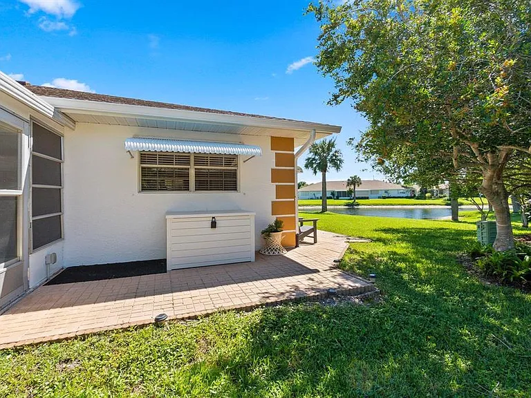 943 Savannas Point Dr #D — Photo 69