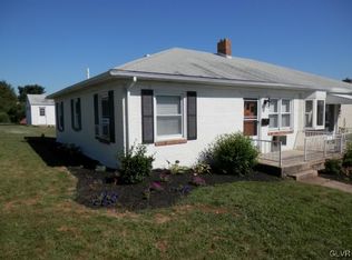 33 W Greenleaf St, Emmaus, PA 18049
