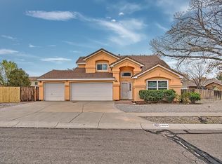 7504 Primrose Dr NW, Albuquerque, NM 87120