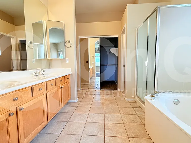 1517 W Windsong Dr — Photo 14