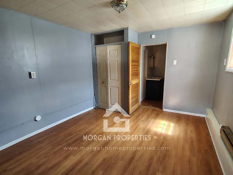317 N Harrison Street1/2 — Photo 5