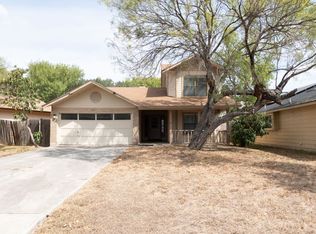 8015 Wayword Trl, San Antonio, TX 78244