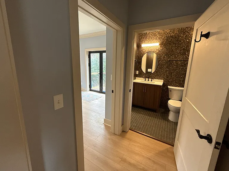 1073 Hemphill Ave NW — Photo 56