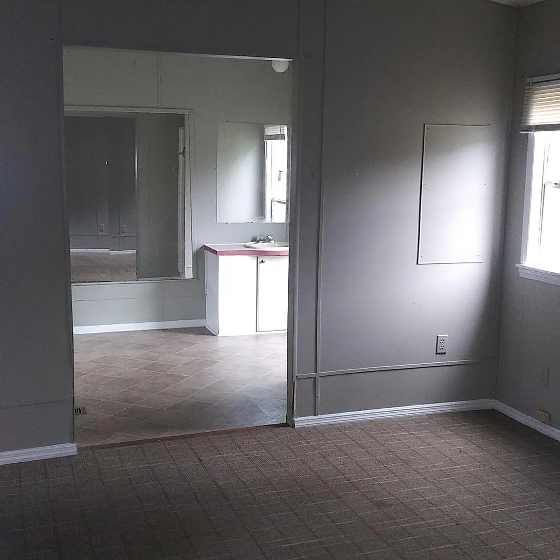 154 W Limestone Rd — Photo 4
