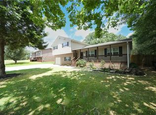 2365 S Cherokee Ln, Woodstock, GA 30188