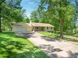 35 Wedgewood Dr, Troy, MO 63379
