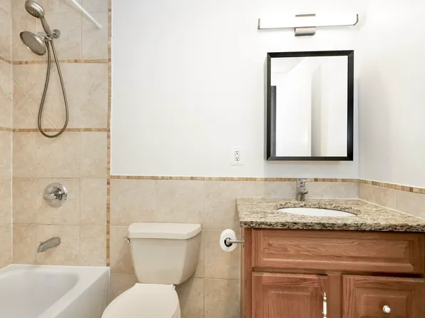 345 7th Street image 8 of 11