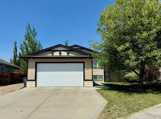 4030 NE Forty Street Close, Ponoka, AB T4J0A7