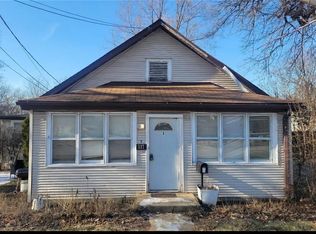 327 S State St APT 1, Lockport, IL 60441