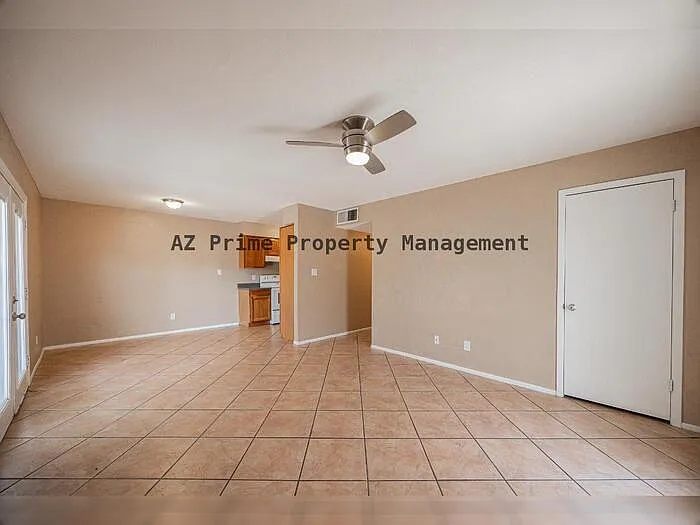 922 S Acapulco Ln #C — Photo 4