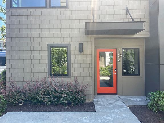 3rd image of 5915 Sunset Ave #104