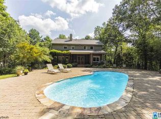 136 Windsor Cir, Pelham, AL 35124