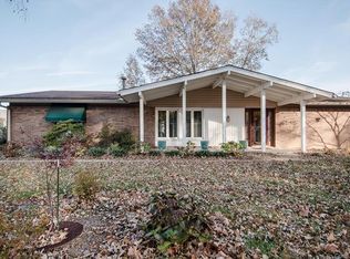 9548 Carnival Dr, Saint Louis, MO