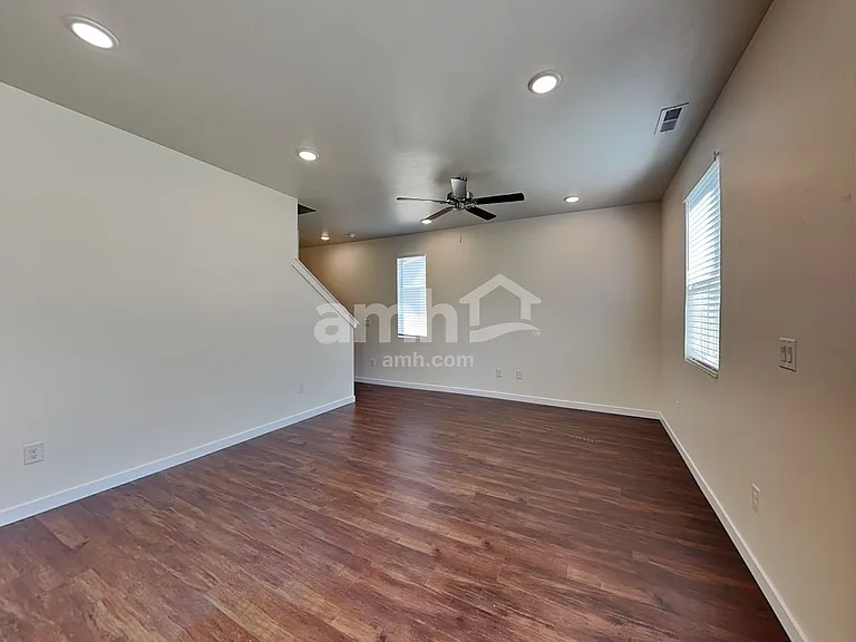 1432 N Garnet Creek Ave — Photo 8