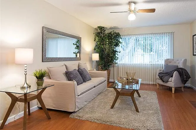 4296 Lorren Dr — Photo 2