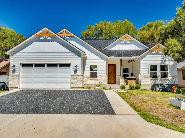 157 Augusta Dr, Wimberley, TX 78676