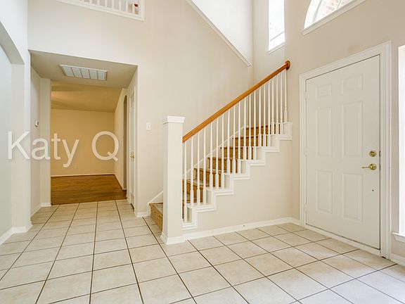 3rd image of 7804 Kristina Dr