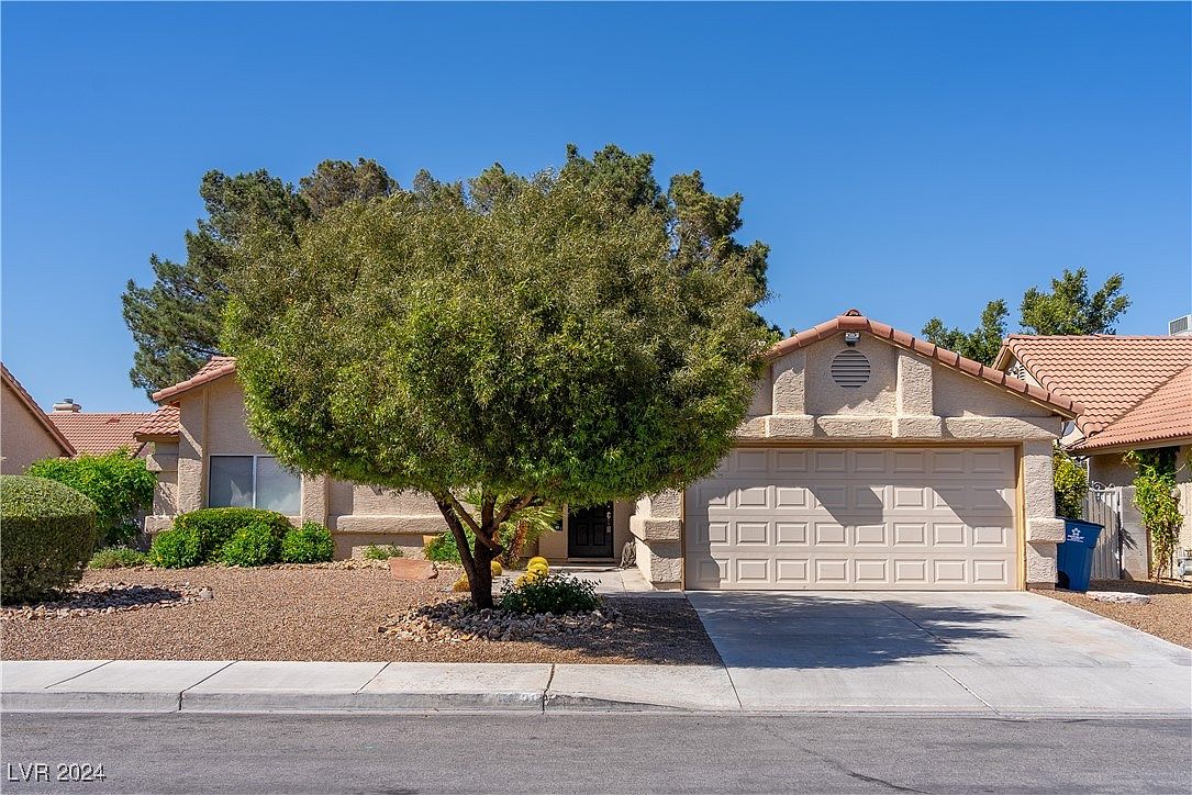 6428 Chippindale Ln, Las Vegas, NV 89108 | Zillow