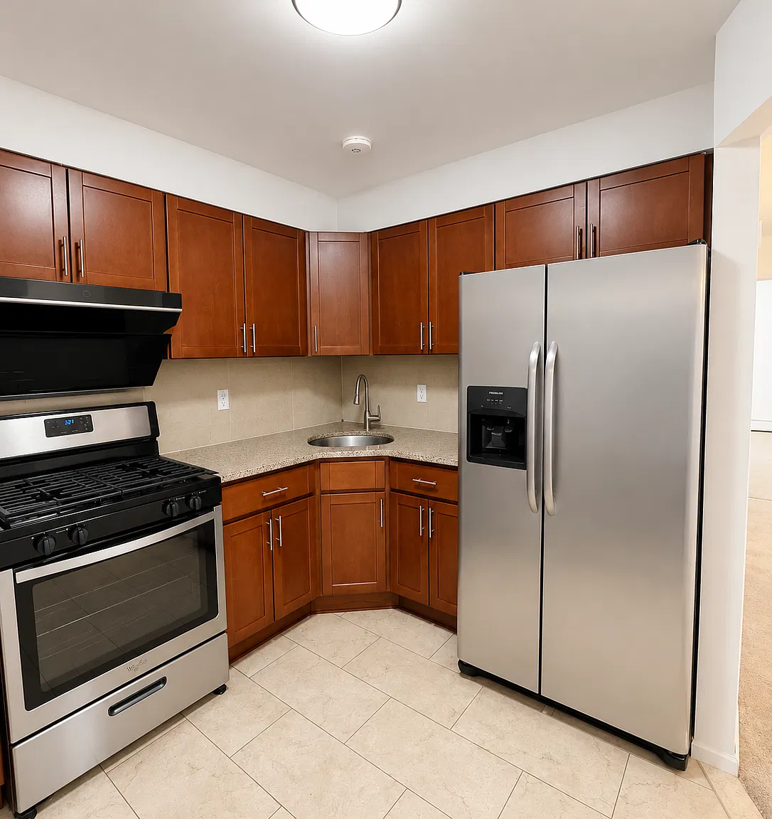 3 bed, 1.5 bath, 1100 sqft, $3,000 — Photo 2