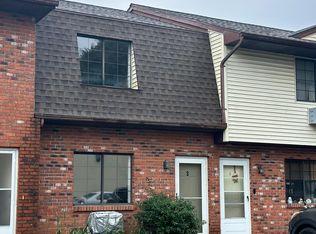 5 Dunbar St APT 3, Waterbury, CT 06705