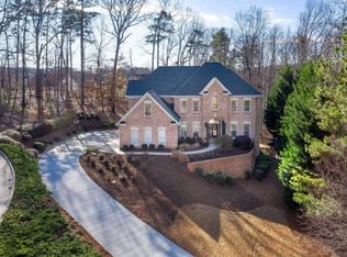 3823 Morning Meadow Ln, Buford, GA 30519
