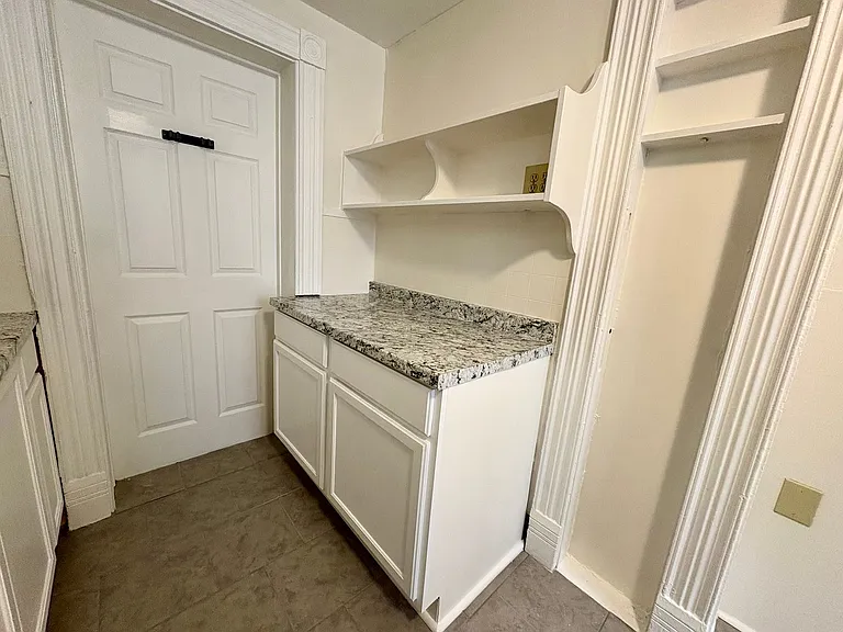 222 S 8th St — Photo 10