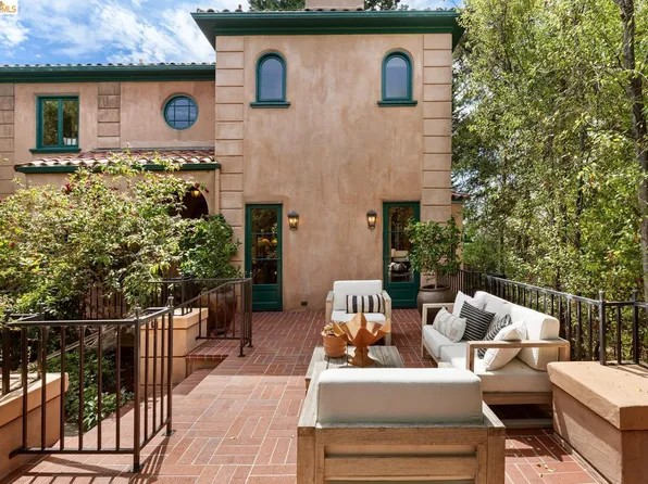 1411 Hawthorne Ter, Berkeley, CA 94708