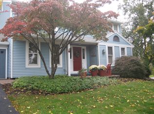 24 Winding Brook Dr, Fairport, NY 14450