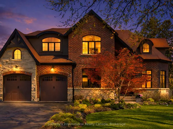 476 Patricia Dr, Burlington, ON L7T 1K2