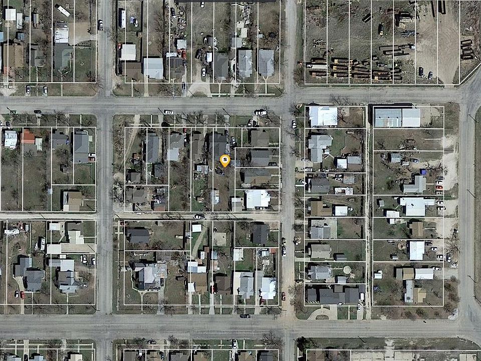 1st image of 817 Veck St