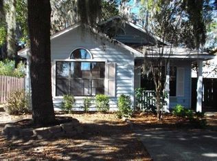 953 Oyster Cove Rd, Beaufort, SC 29902