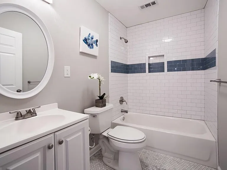 132 Stafford St NW — Photo 10