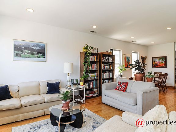 Living Room / Dining Room