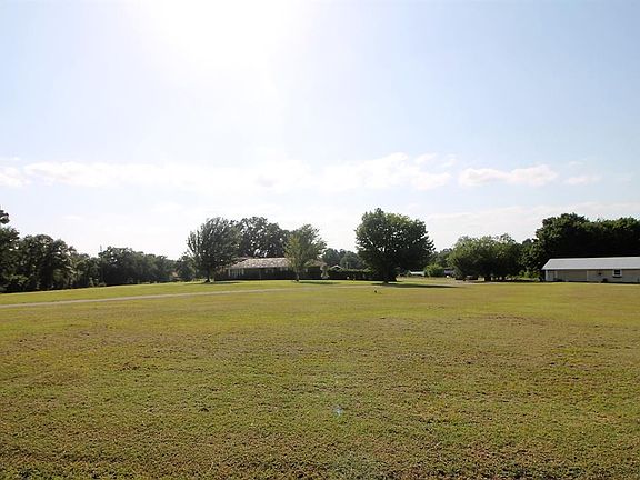 4th image of 62 Windy Oaks #A