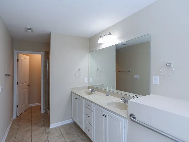 336 Duchart Ln — Photo 12