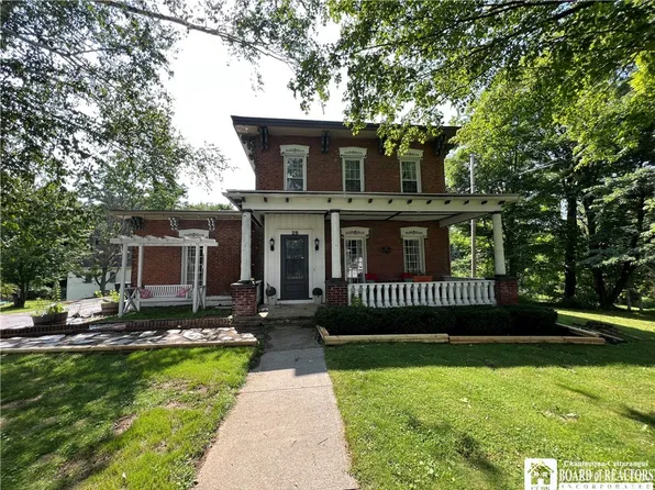 28 Center St, Forestville, NY 14062